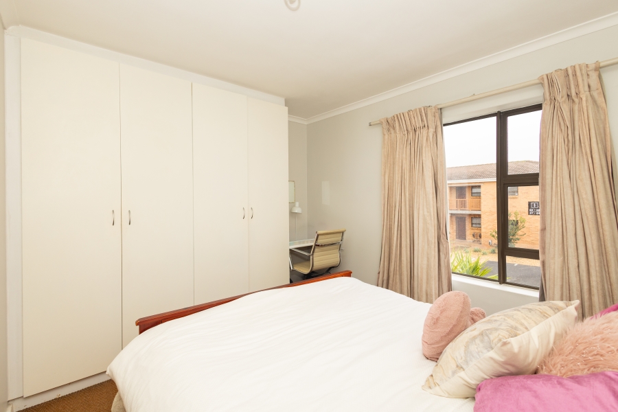 2 Bedroom Property for Sale in Sonstraal Heights Western Cape